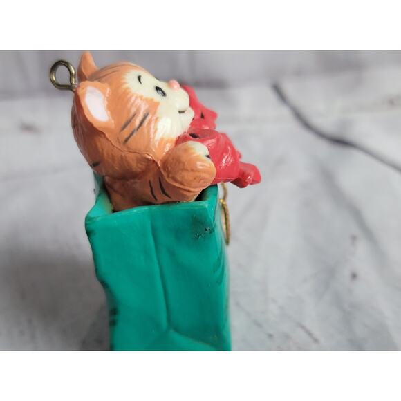 Cat in a Bag Gift Present Christmas Ornament Orange Ginger Cat - Picture 3 of 7